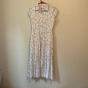 White floral button dress